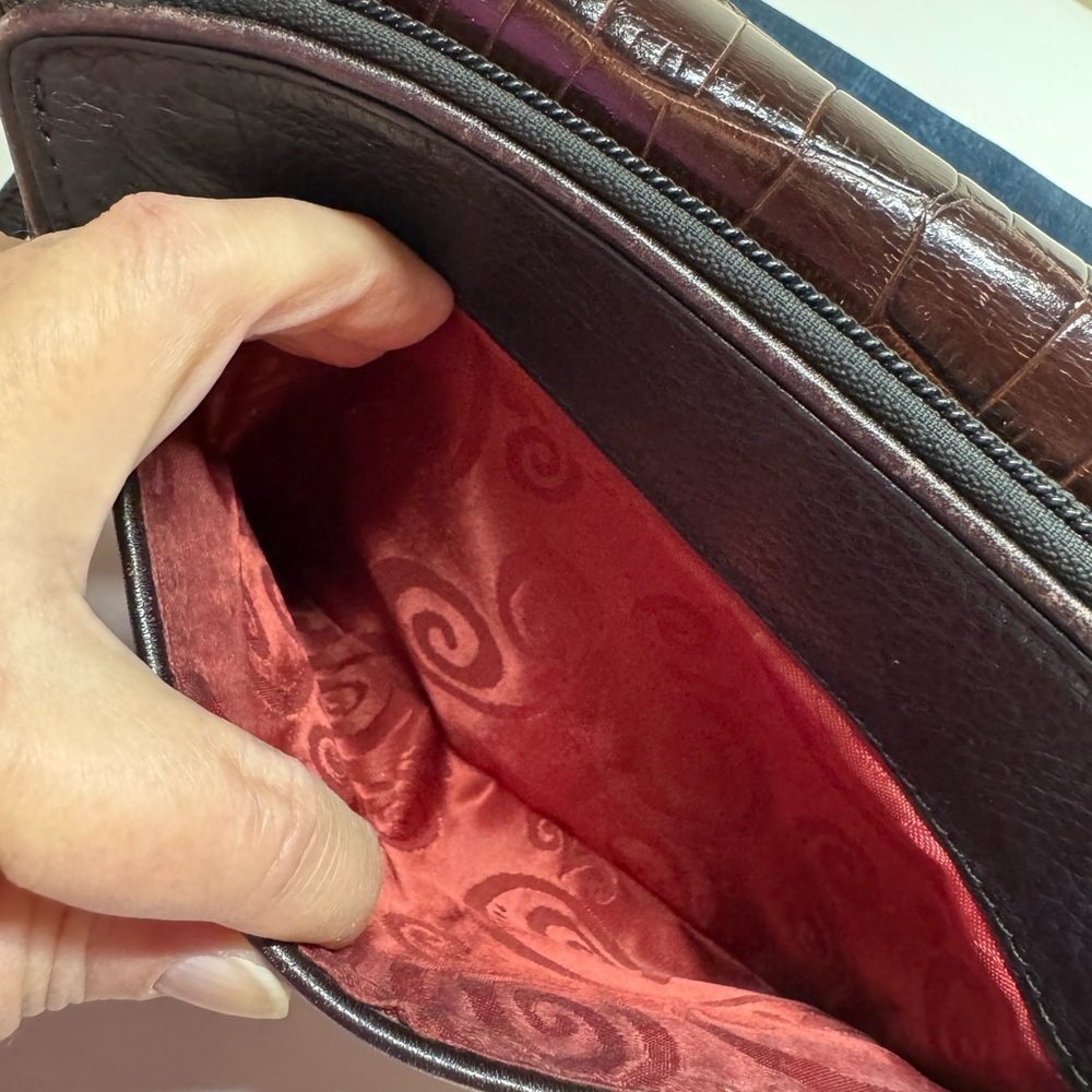 Brighton Nepal Organizer Pebble Italian Crocodile Embossed Leather Crossbody Bag - Picture 6 of 16